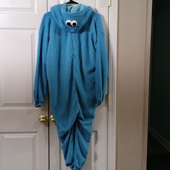 Cookie Monster oversized full button front hooded onsie pajamas costume Sz S EUC - Picture 5 of 8